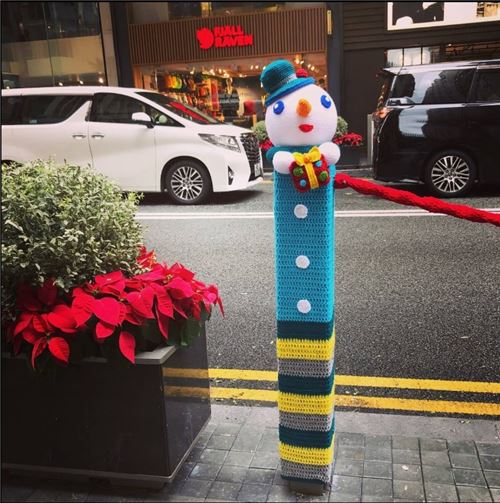 What an adorable snowman! All pictures in this blog post are courtesy of the All About Hong Kong Facebook page.