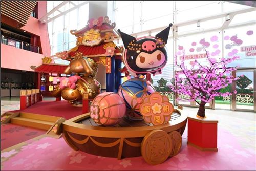 What do you think of these decorations? This image and the 3 directly above are courtesy of the Megabox Facebook page.
