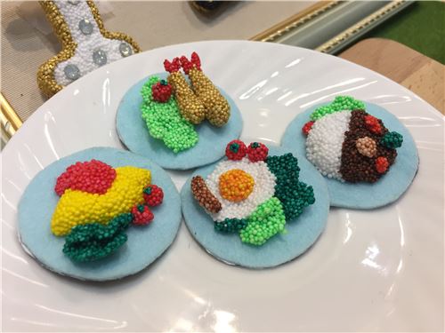 Amazing 'food' made of microbead slime!