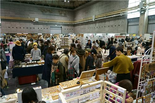 modeS4u visits the Osaka DIY Show