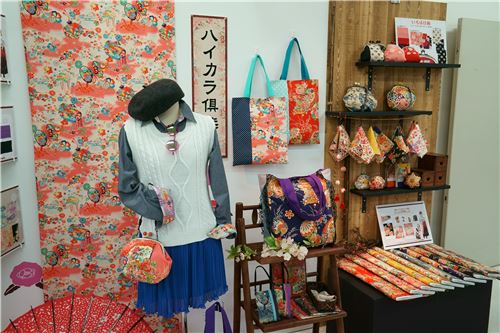 Lovely Asian-themed fabrics
